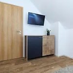 Sninsky Dvor Apartman *
