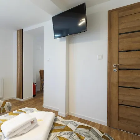 Daire Sninsky Dvor *